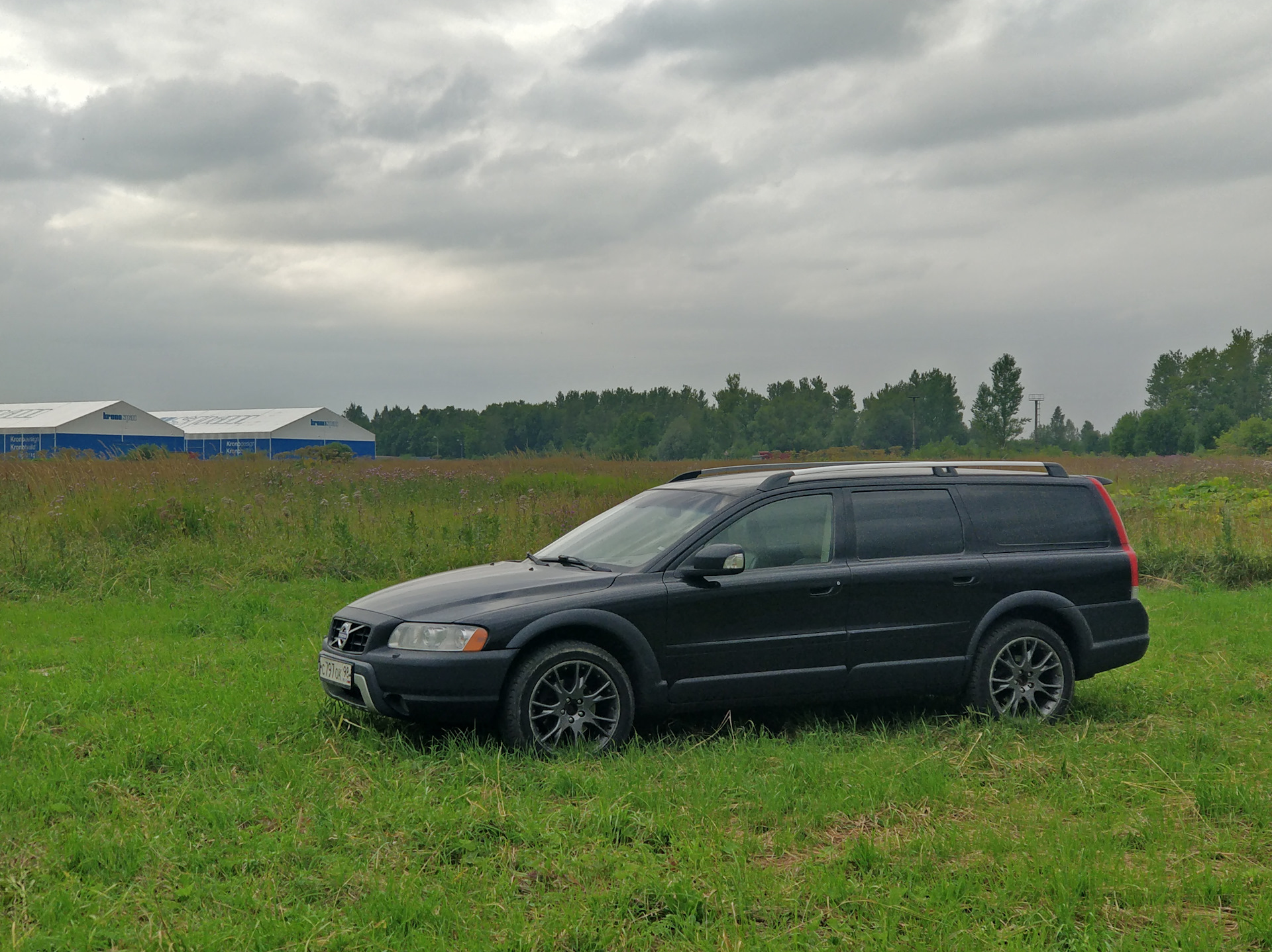 volvo xc70 1