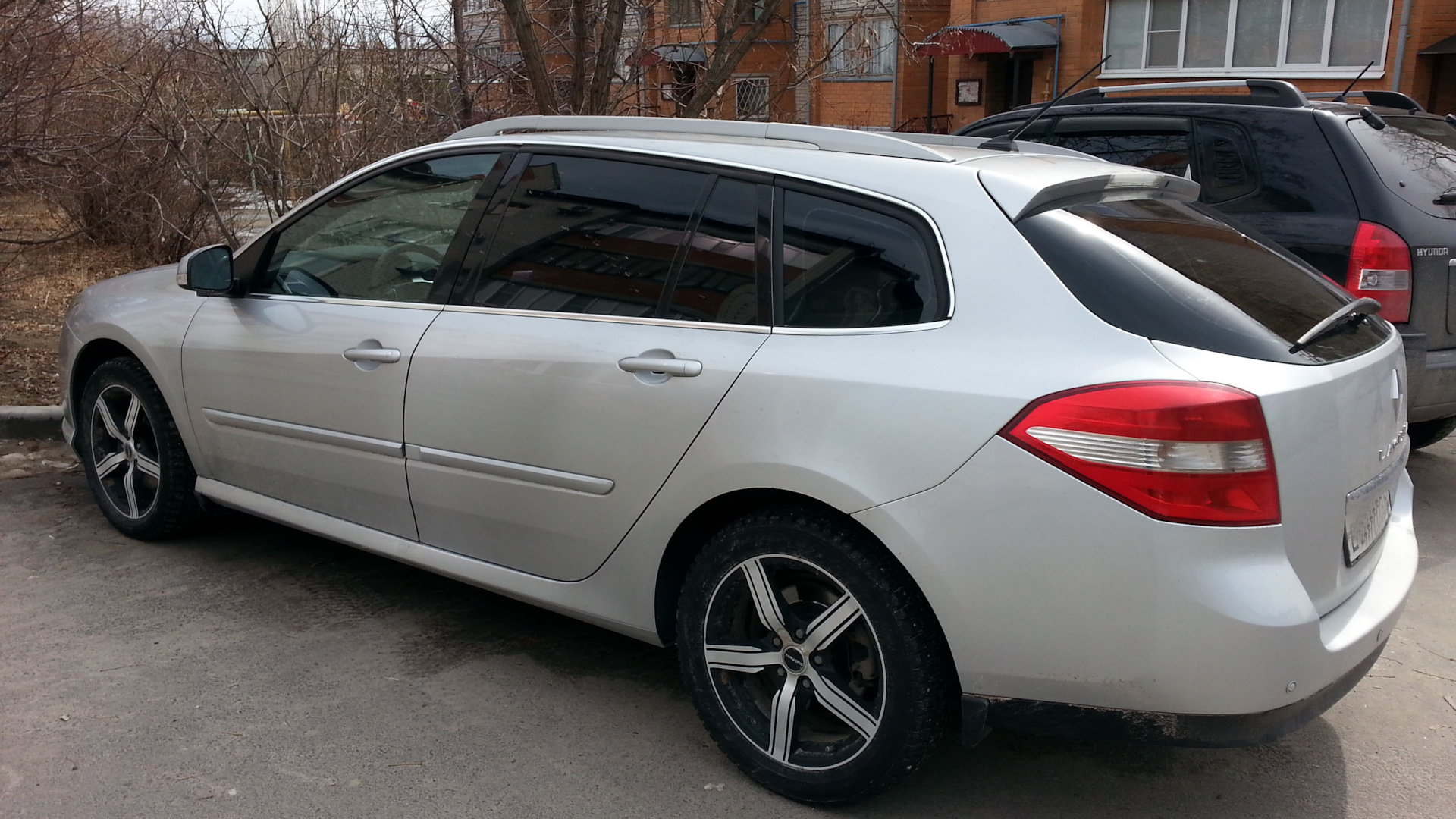 Renault Laguna III 2.0 бензиновый 2008 | M4R на DRIVE2