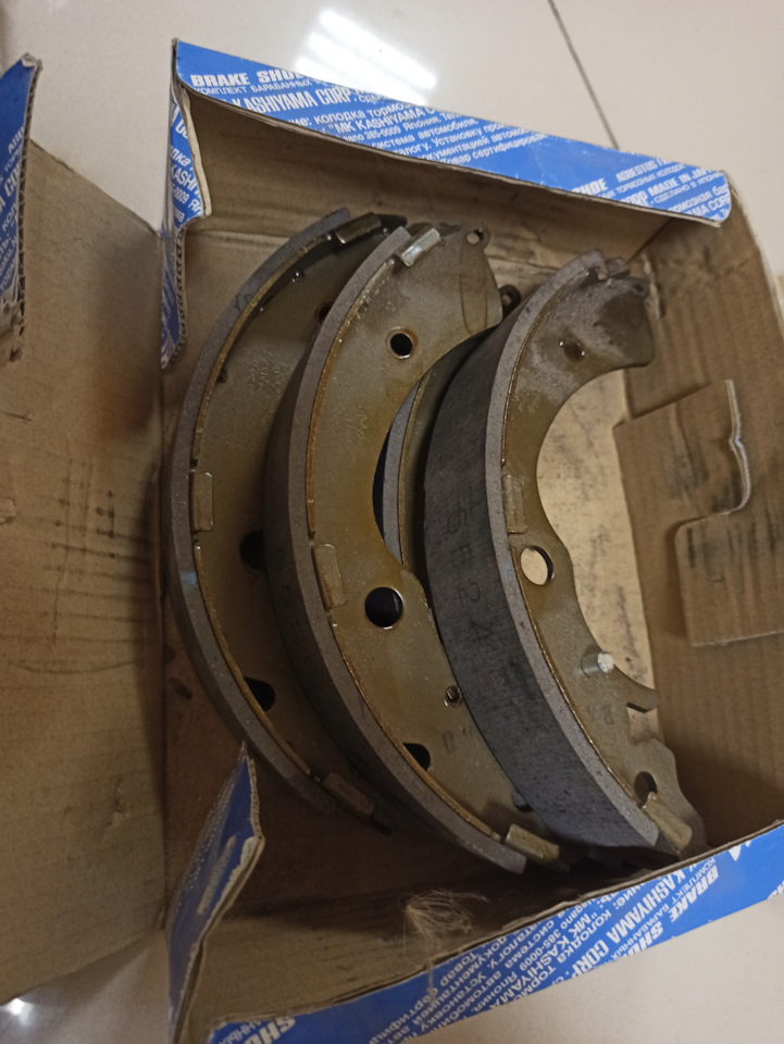 Задние тормозные колодки Kashiyama K5524 на Honda CR-V (RD1/RD2), Honda ...