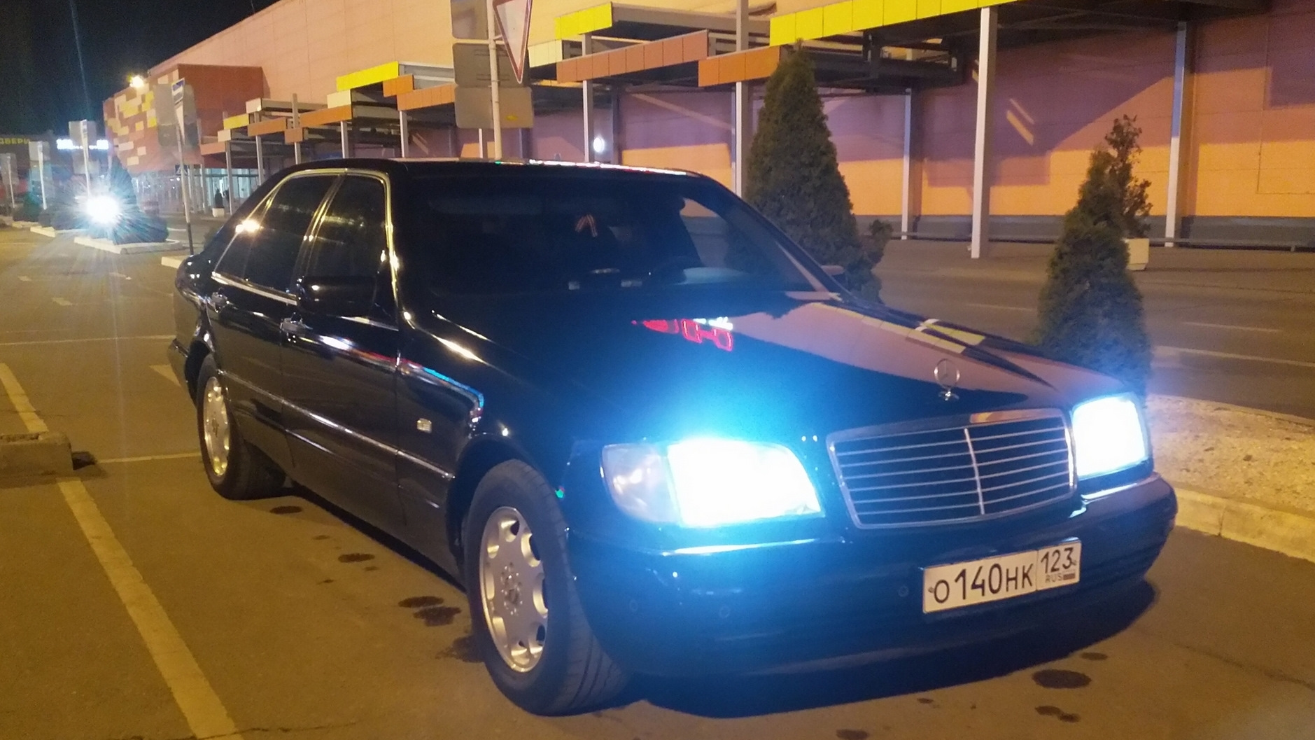 Mercedes-Benz S-Class (W140) 4.2 бензиновый 1998 | Пацан на DRIVE2