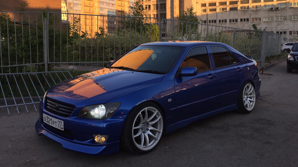 Бортжурнал Toyota Altezza Blue RS