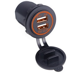 USB зарядка вместо прикуривателя — Toyota Verso, 1,8 л, 2013 года ...