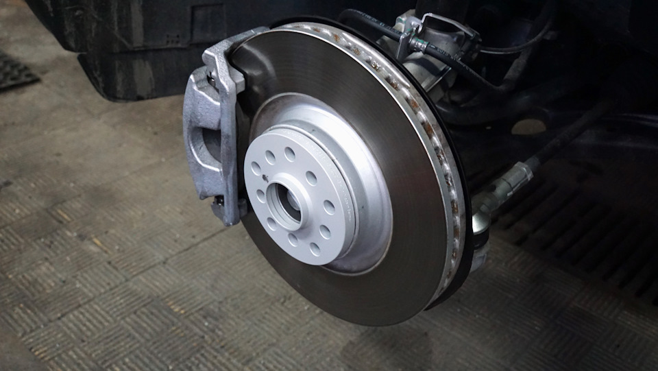 вид передних проставок — Skoda Kodiaq (1G)