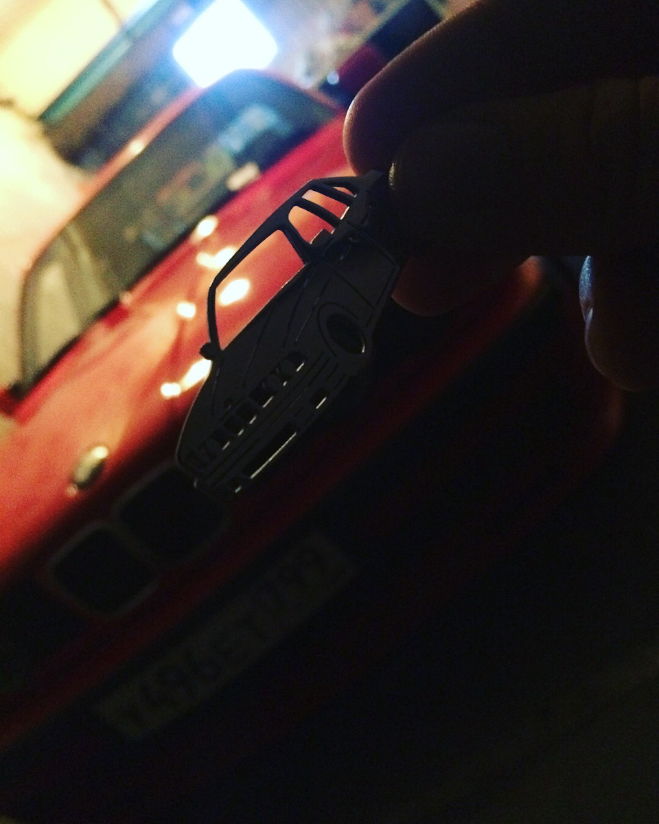 Крутые брелки " Мелочь, а приятно" — BMW 5 series (E34), 2 л, 1991 года ...