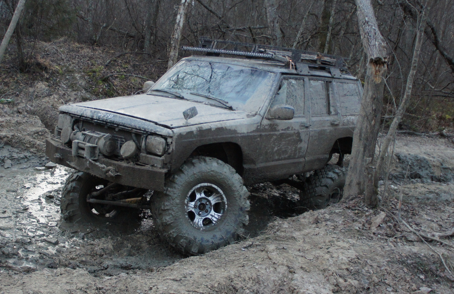 Cherokee XJ Р РЈРђР— 469