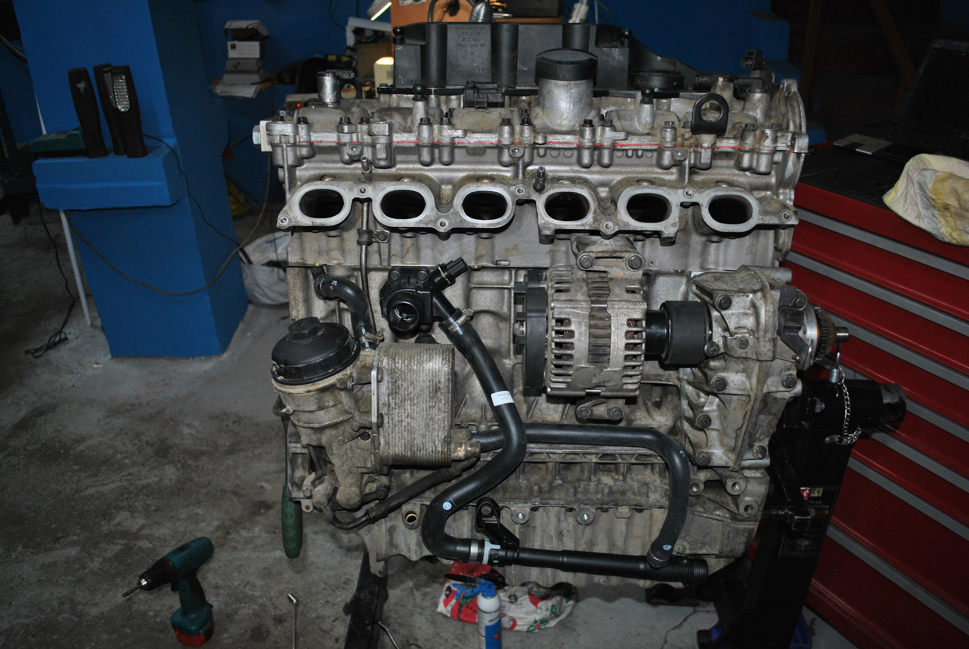 Купить двигатель в ремонт. Мотор Вольво 3.2. Volvo xc90 3.2 мотор. Вольво хс90 мотор 3.2. Двигатель Вольво 3.2 238 л.с.