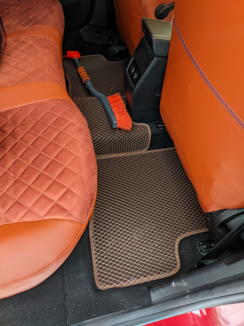 Фото в бортжурнале Renault Arkana