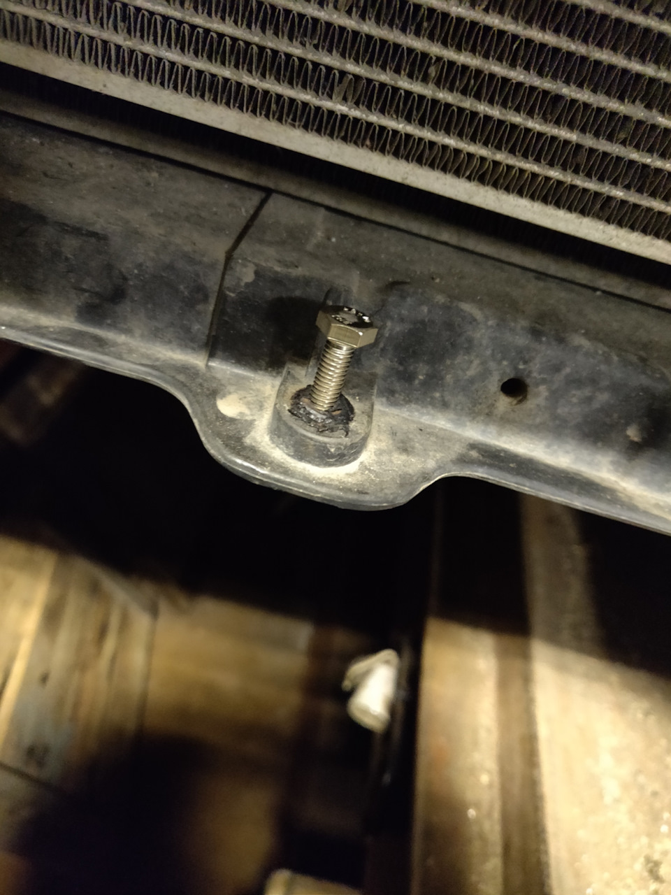 Крепление защиты картера — Hyundai i40, 2 л, 2014 года | своими руками ...