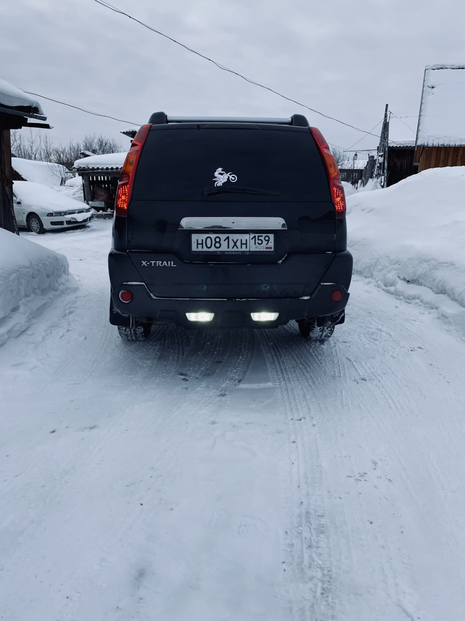 фонарь заднего хода x trail