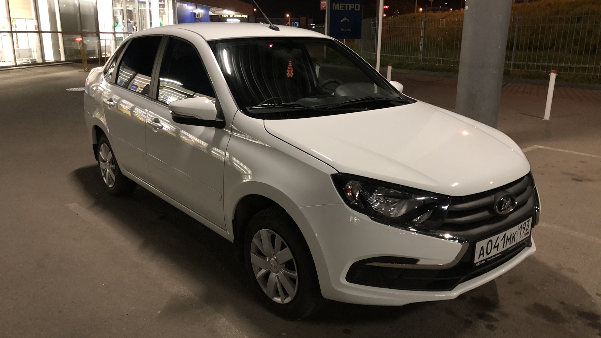 Lada Гранта (2G) FL 1.6 бензиновый 2021 | 4АТ / Comfort на DRIVE2