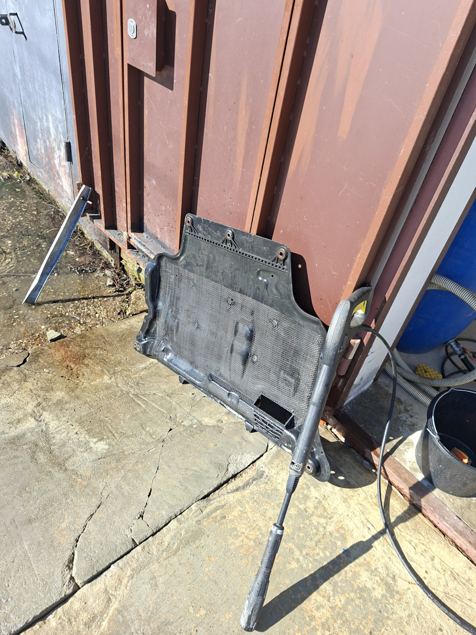 Не проблема. Есть Керхер. Отмыл — Skoda Octavia A7 Mk3