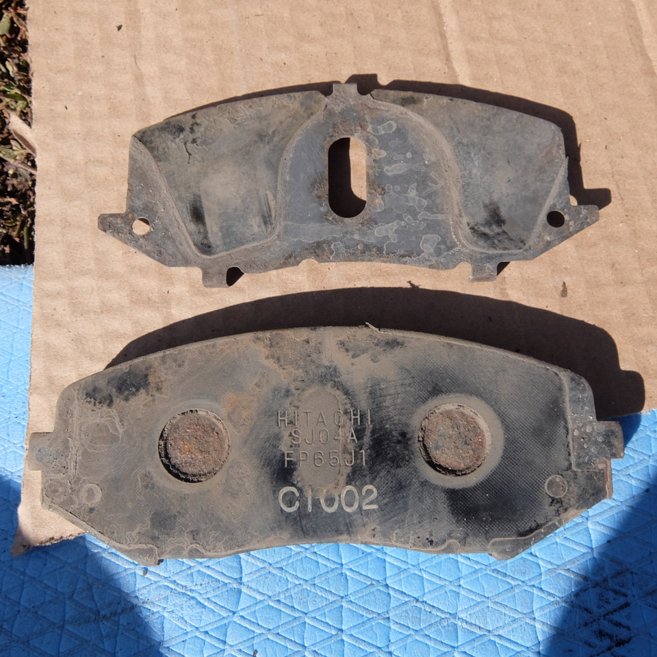 сузуки гранд витара 2014 и передние дисковые тормоза с колодками. — DRIVE2