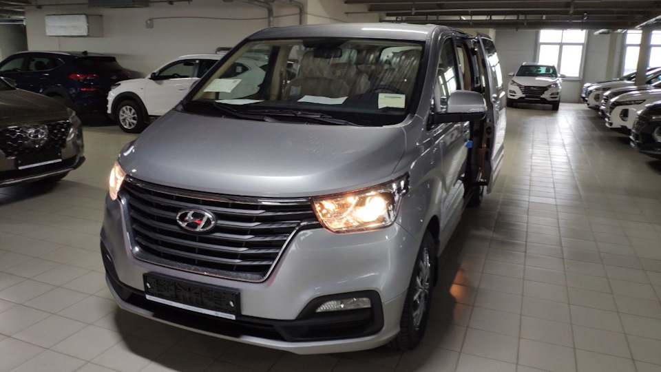 Hyundai H-1 бизнес с электронным ПТС