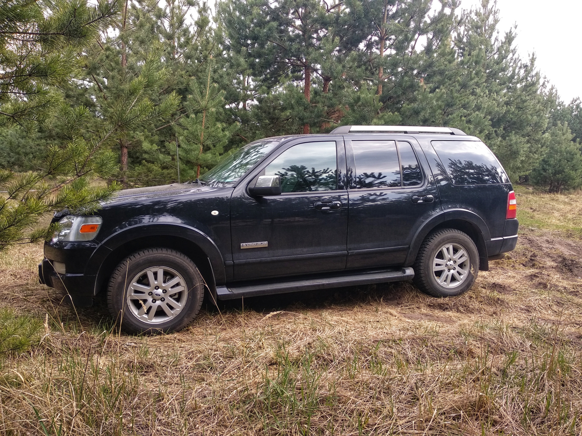 Ремонт ford explorer. Ford Explorer 4.0. Ford Explorer, 4.0 l, 2005 il,Army. Ford Explorer 4 Ильдар. Диски Форд эксплорер 4