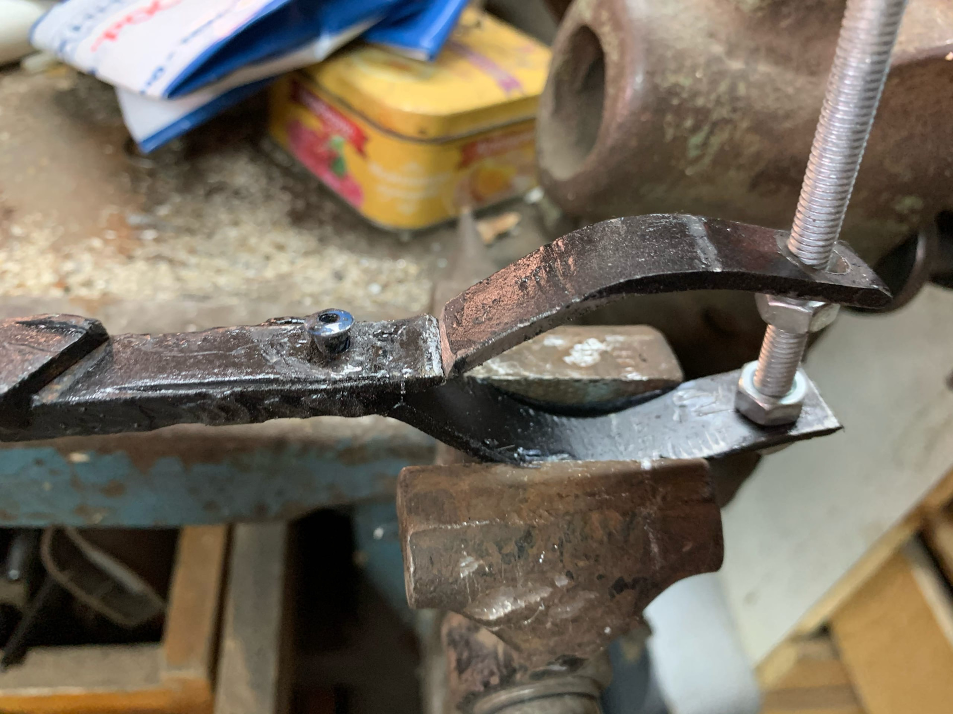 Как поменять бампер на 2108 — Lada 21088, 1,5 л, 1997 года | кузовной ...