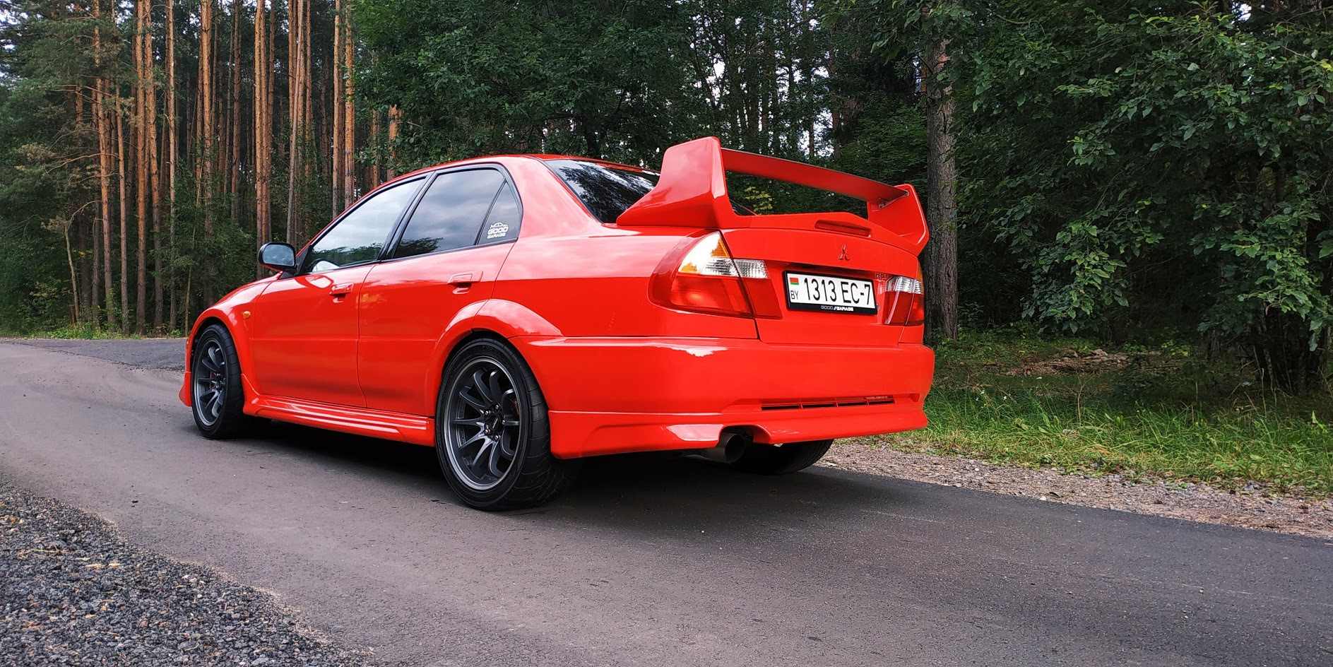 Evolution 5. Mitsubishi Lancer Evolution 2 красный. Red Lancer Evolution 5. Lancer Evolution 5 красный. Багажник Mitsubishi Lancer Evolution 5 v.