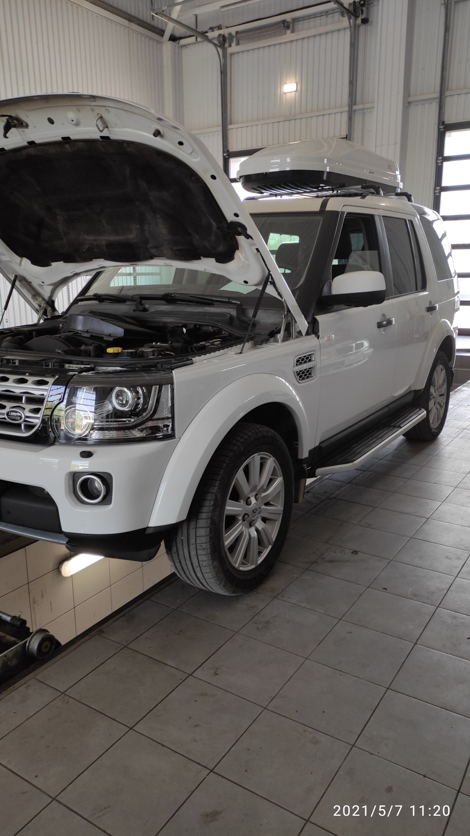 Замена тормозной жидкости и почему необходимо её менять. — Land Rover  Discovery IV, 3 л, 2013 года | визит на сервис | DRIVE2