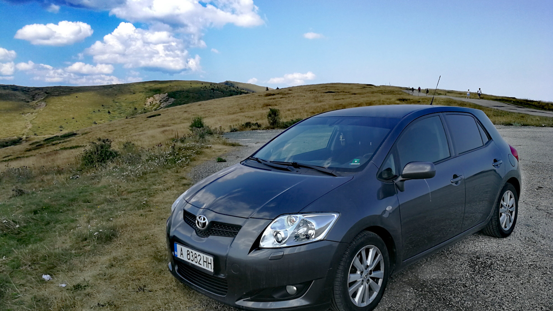 Тойота аурис 2007. Тойота аурис 2. Toyota Auris 2.2 d-Cat. Аурис 2.2 дизель 2007. Toyota Auris d4d 2012 диски.