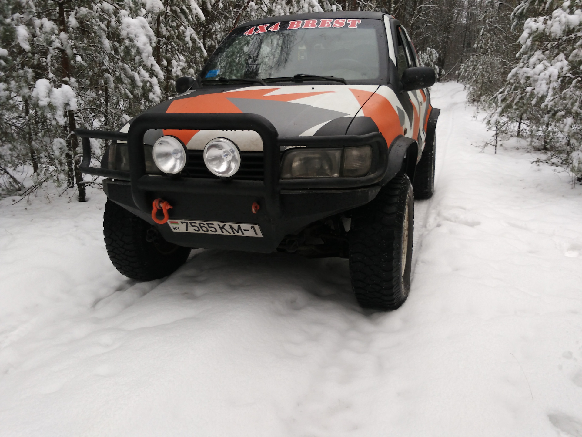 Расширители арок риф, или как хорошо когда не закидывает лобовое ...