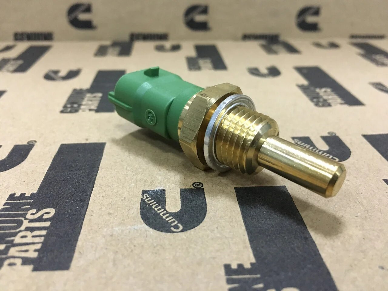 Датчик температуры охлаждающей жидкости на Cummins ISBe для КАМАЗ ...