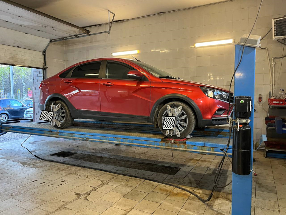 Заменил передние стойки стабилизатора + развал-схождение — Lada Vesta ...