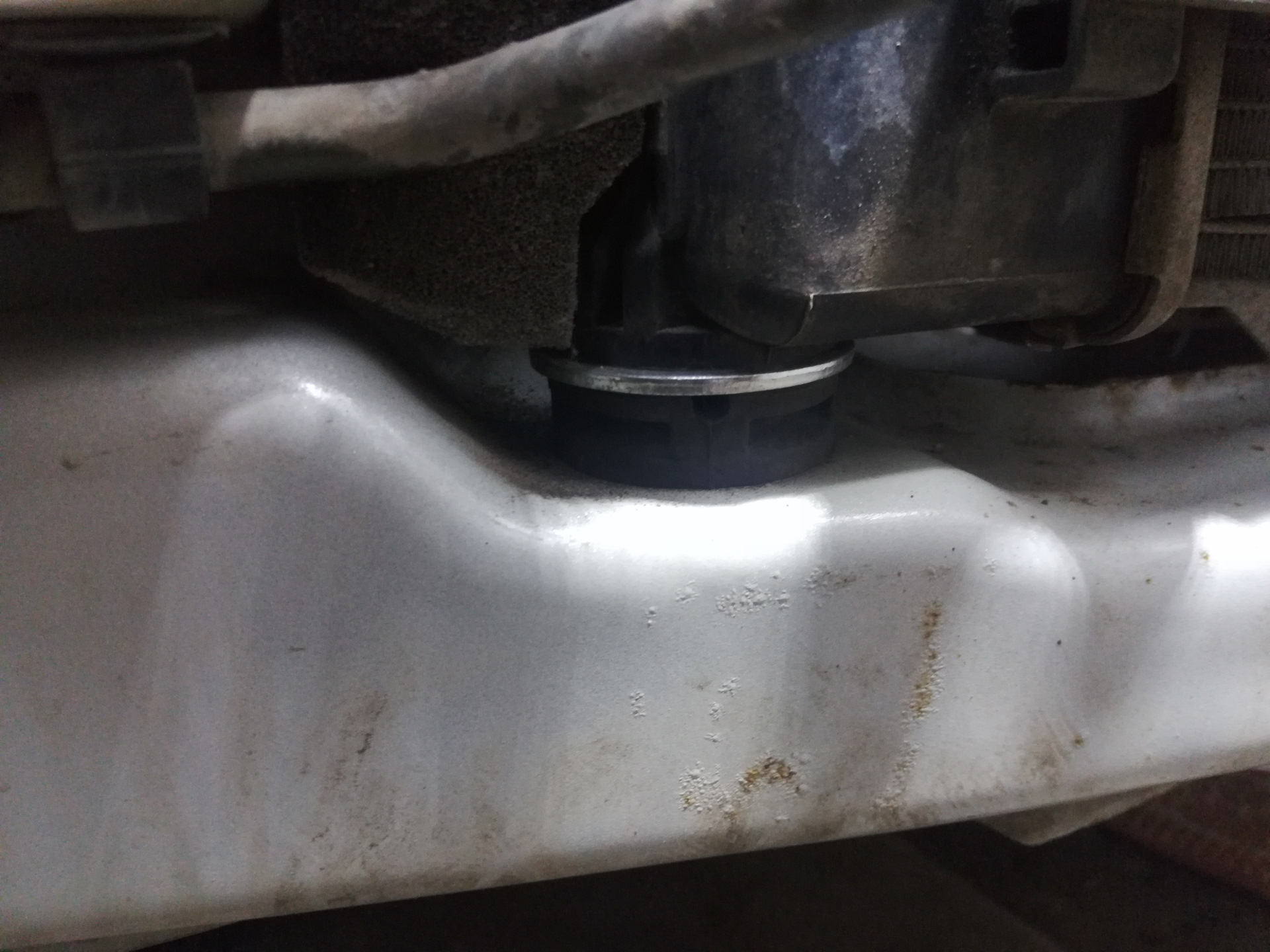 Потение Фары, ремень, радиатор — SsangYong Actyon (2G), 2 л, 2014 года ...