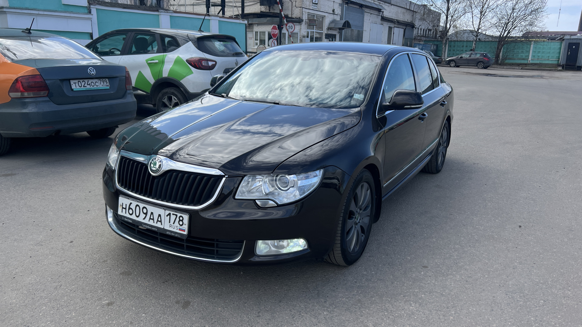 Skoda Superb Mk2 2.0 бензиновый 2012 | Слипер на DRIVE2