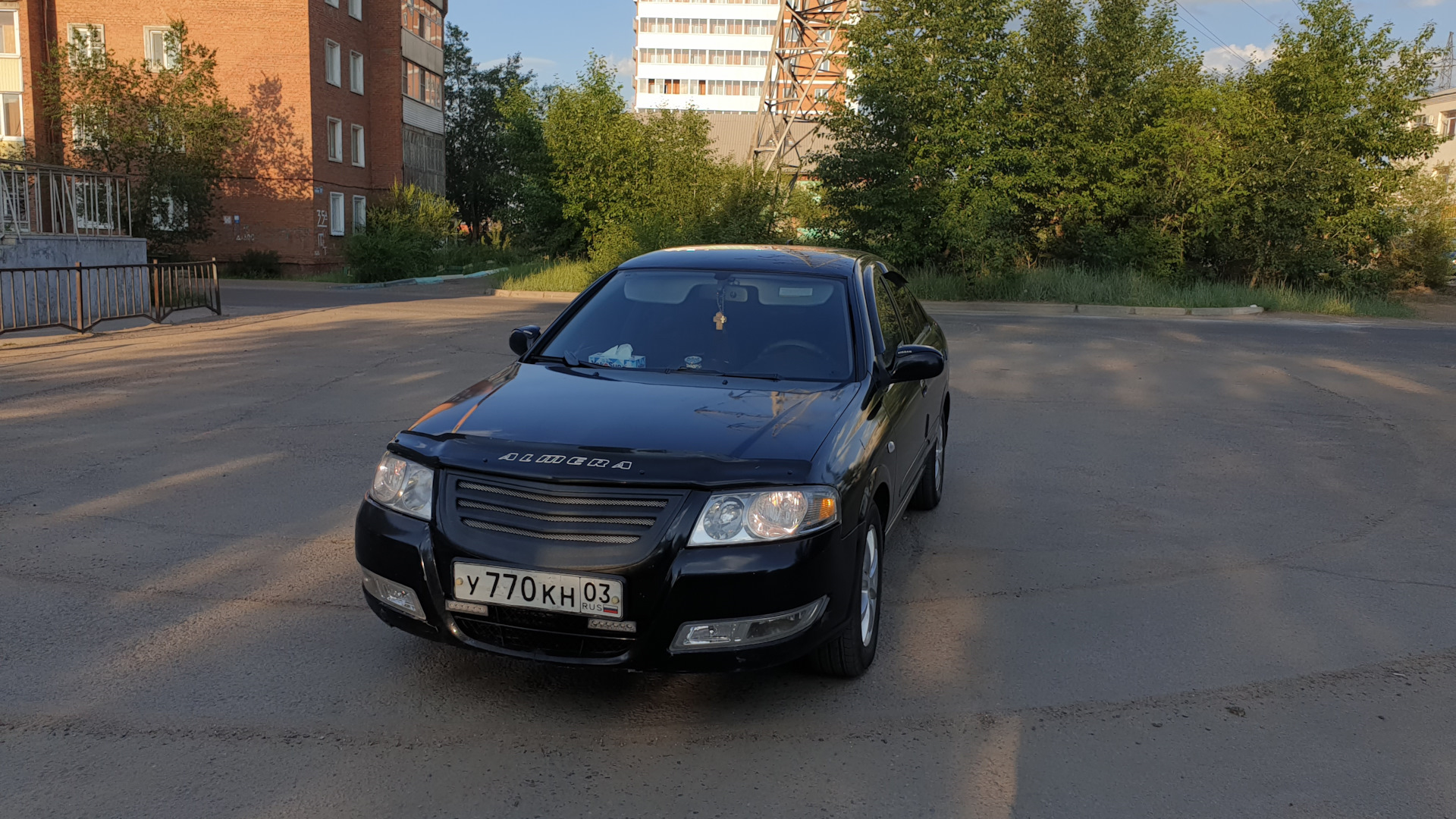 Nissan Almera Classic 2011 чёрный