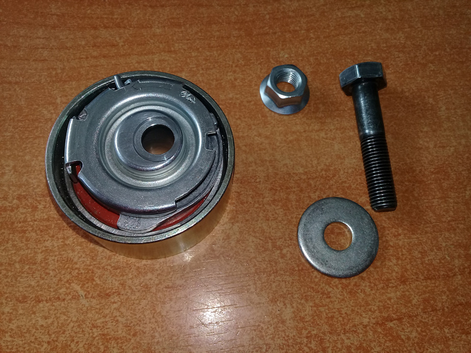 Для сборки используем подходящий болт, гайку и шайбу — Lada Granta