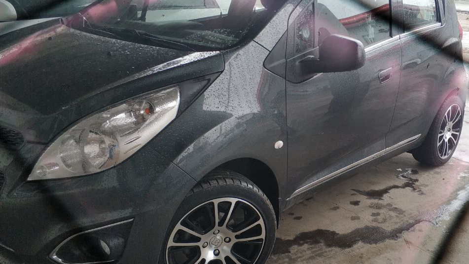Chevrolet Spark (M300) 1.2 бензиновый 2017 | Цвет GK2 на DRIVE2