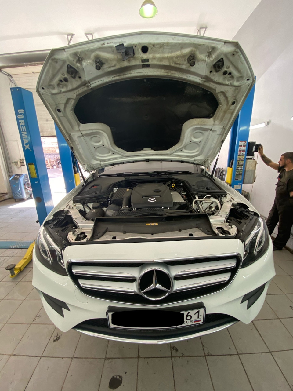 Фото в бортжурнале Mercedes-Benz E-class (W213)