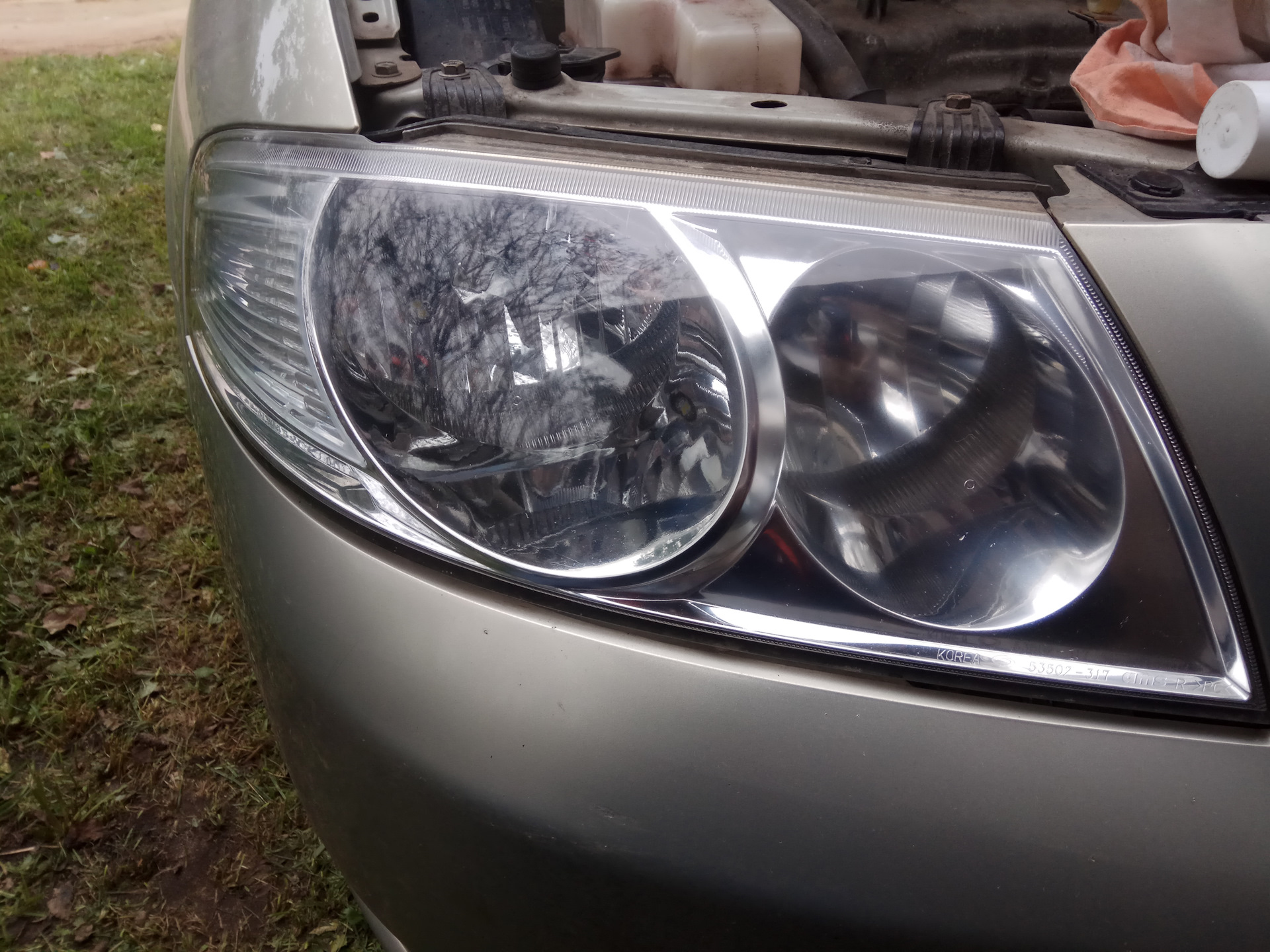 Полировка фар пастой гои своими руками. Полировка фар пастой гои. Фары пастой гоя. Полировка стеклянных фар. Фары пастой гоя.