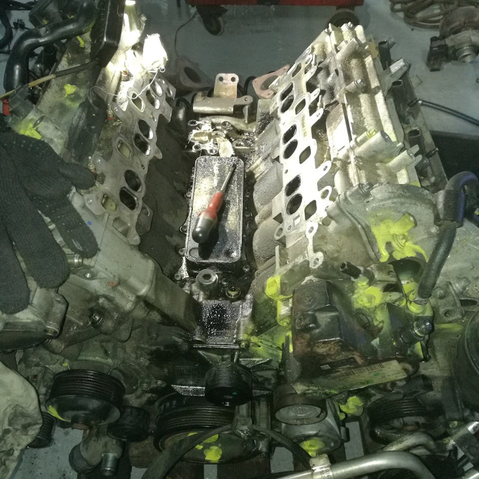 Добрались до теплообменника, ну как не сменить прокладки то сейчас?! — Jeep Grand Cherokee (WK)