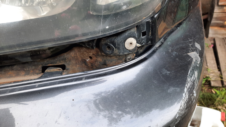 Заводские заклепки — Toyota Land Cruiser 100