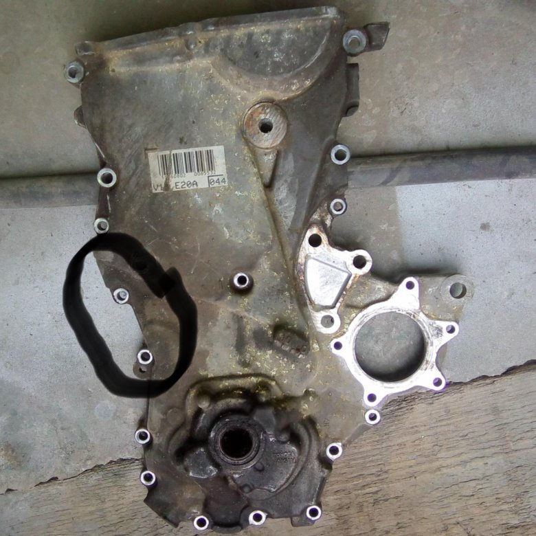Цепи грм 1zr fe. Крышка цепи 1nz fe. грм 1nz-fe. крышка грм 2 nz fe. 1nz-fe крышка грм.