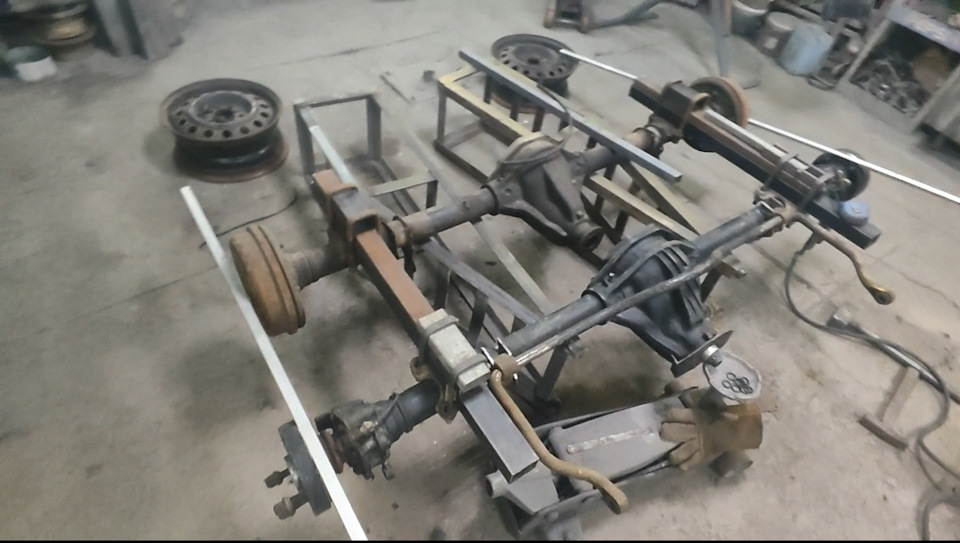 Ставлю скоростной мост. Как выпрямить задний мост с помощью сварки ...