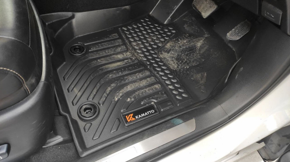 Коврики в салон. Сравнение.Покупка — Toyota Harrier (3G), 2 л, 2017 ...