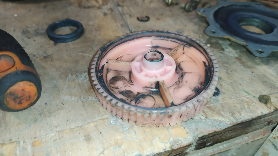 Фото в бортжурнале Audi 100 (C4)