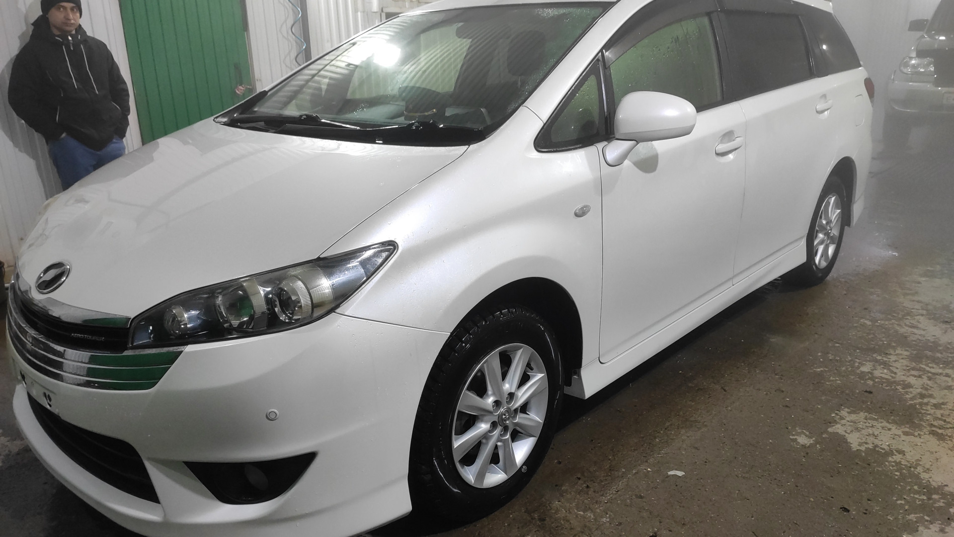 Toyota Wish 1f7