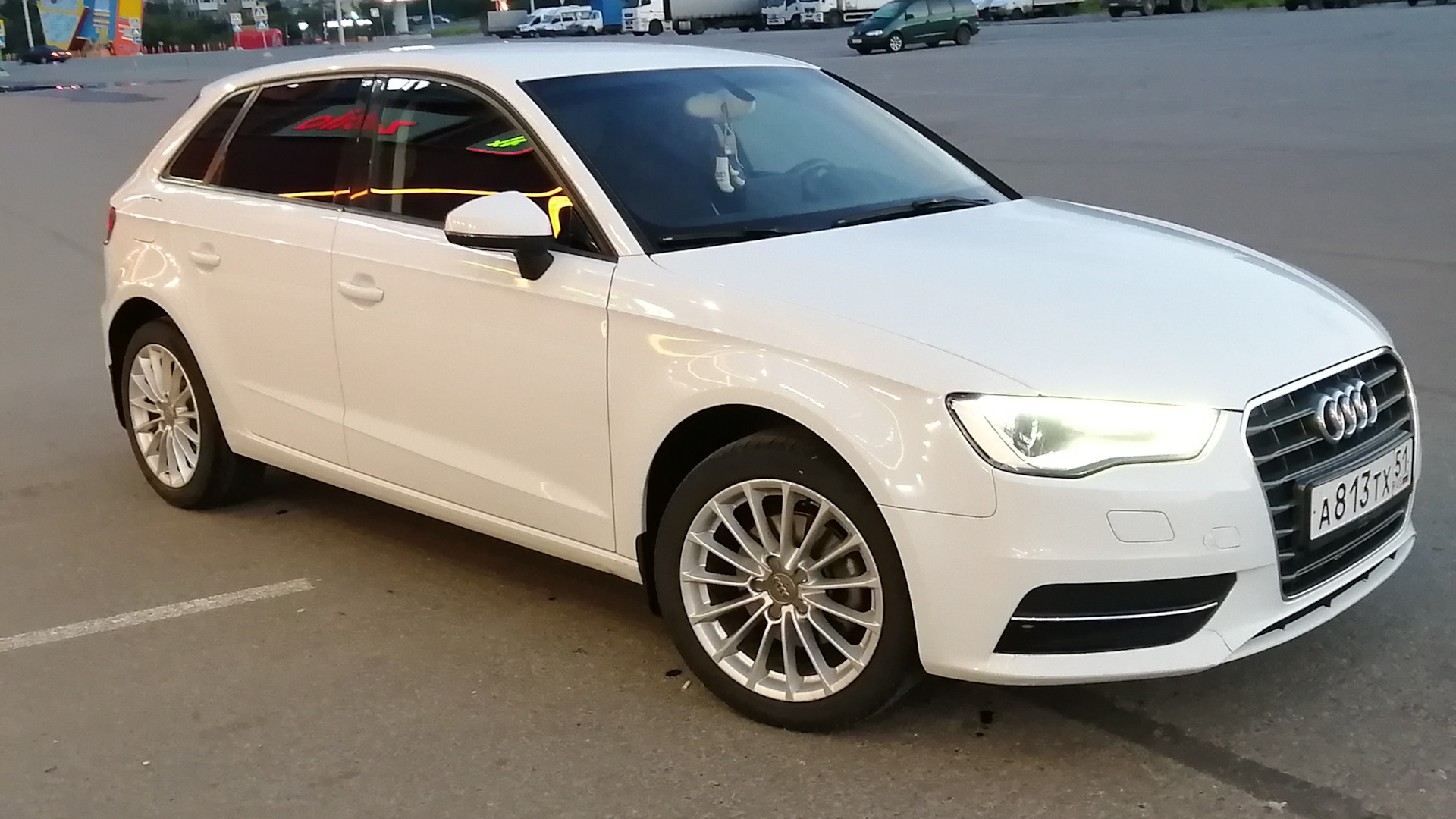 Audi A3 Sportback (8VA) 1.4 бензиновый 2014 | Белая Крошка на DRIVE2