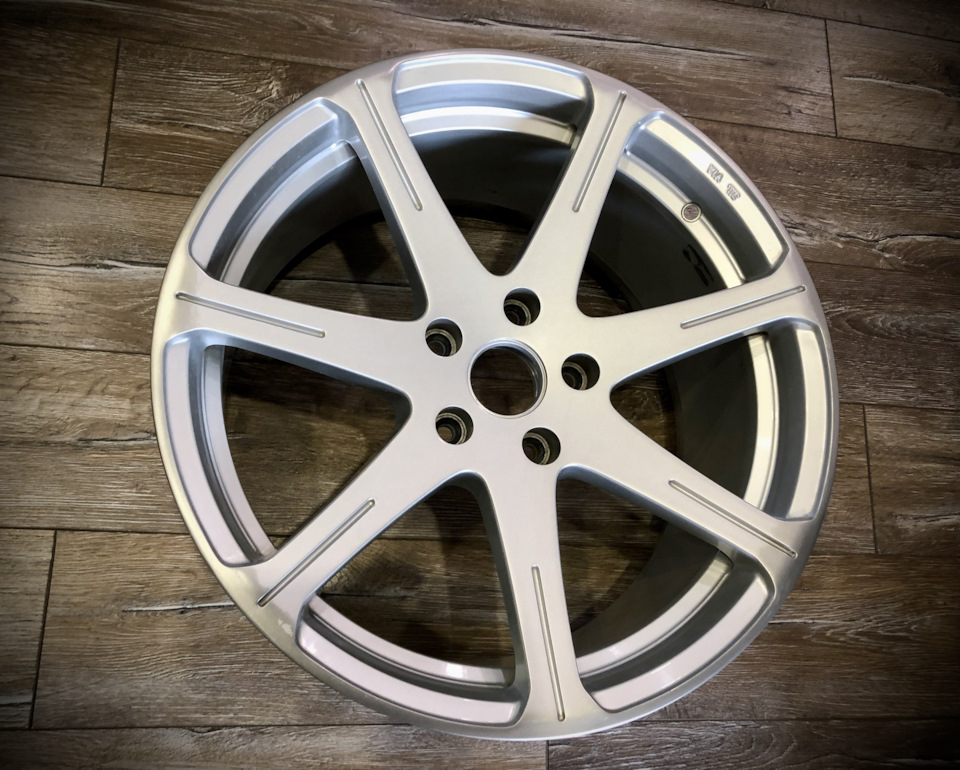 Облегченные диски. Bridgestone AVANGRADE. 5*114,3 18. Диски Bridgestone AVANGRADE r18. Bridgestone crs111