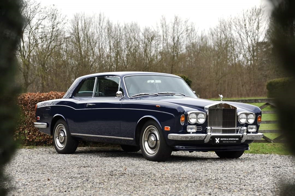 rolls royce silver shadow corniche