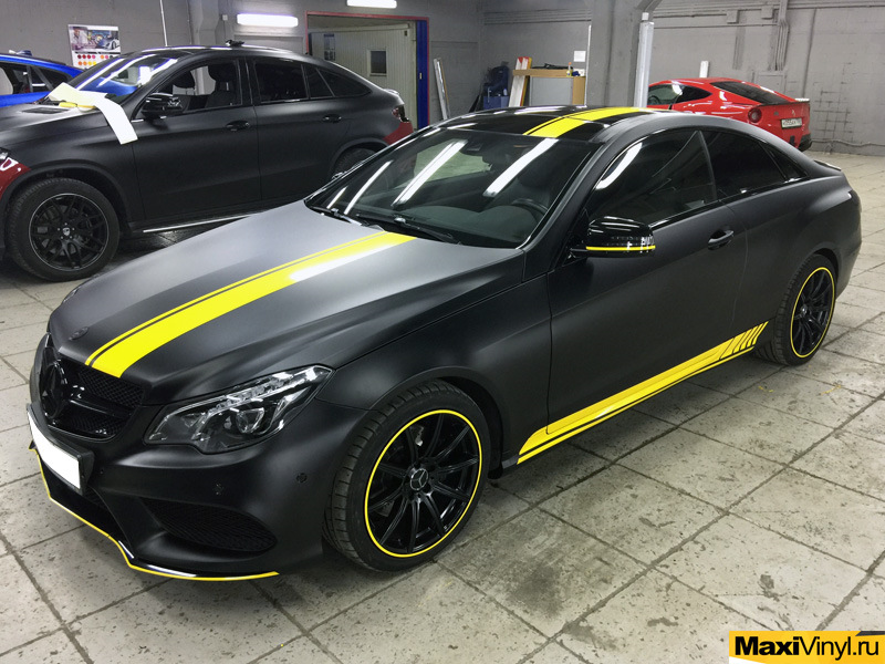 Mercedes Benz a 45 AMG РЎ РІРёРЅРёР»РѕРј