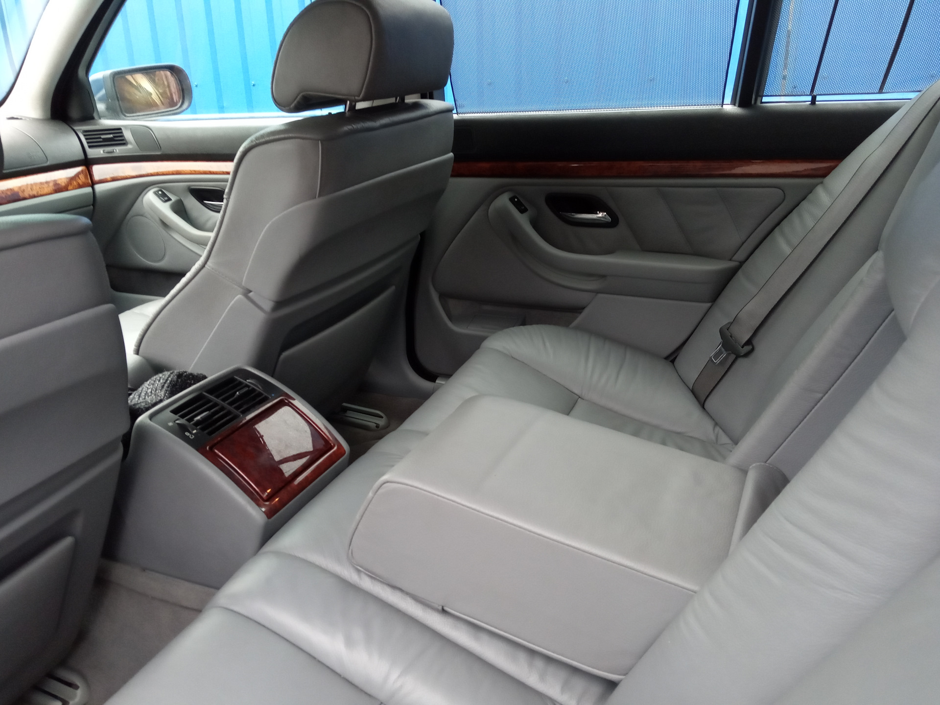 Расшифровка VIN — BMW 5 series (E39), 4,4 л, 2000 года | просто так ...