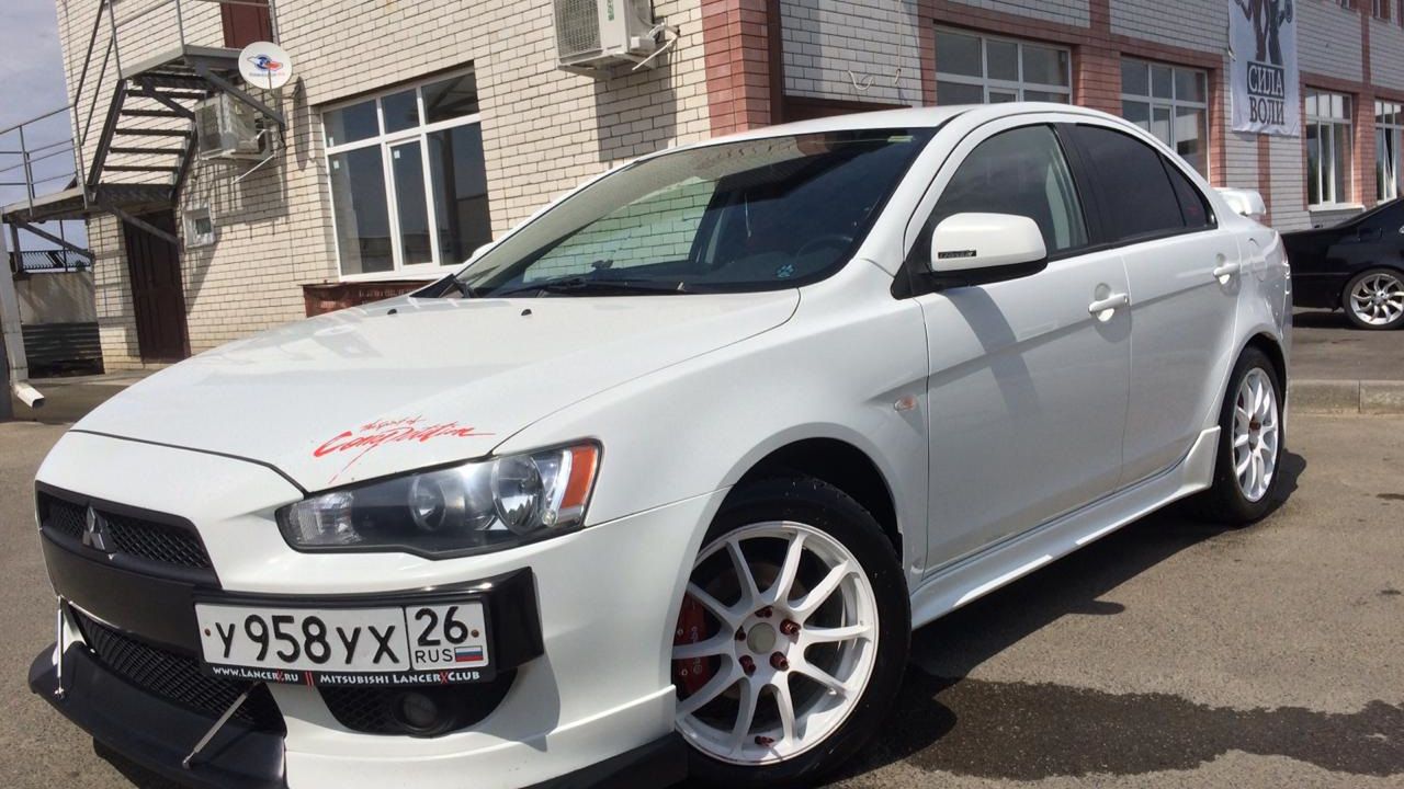 Lancer 2. Митсубиси Лансер 2.0. Lancer x 2.4. Лансер 10 2 литра.