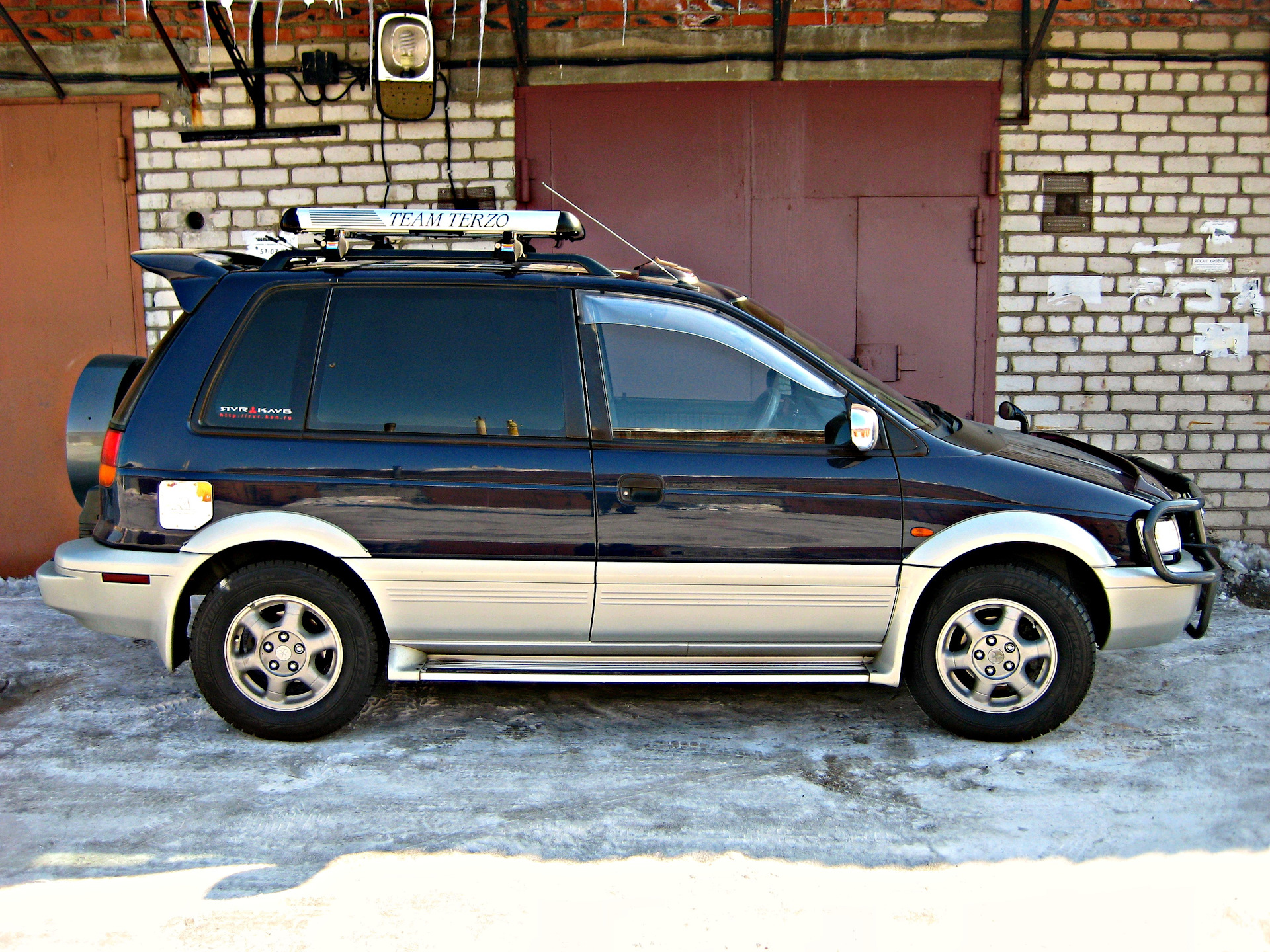 Мицубиси рвр. Mitsubishi RVR Sport Gear. Mitsubishi RVR Sport Gear 1995. Mitsubishi RVR Hyper Sport Gear z. Mitsubishi RVR 1993 Sport Gear.