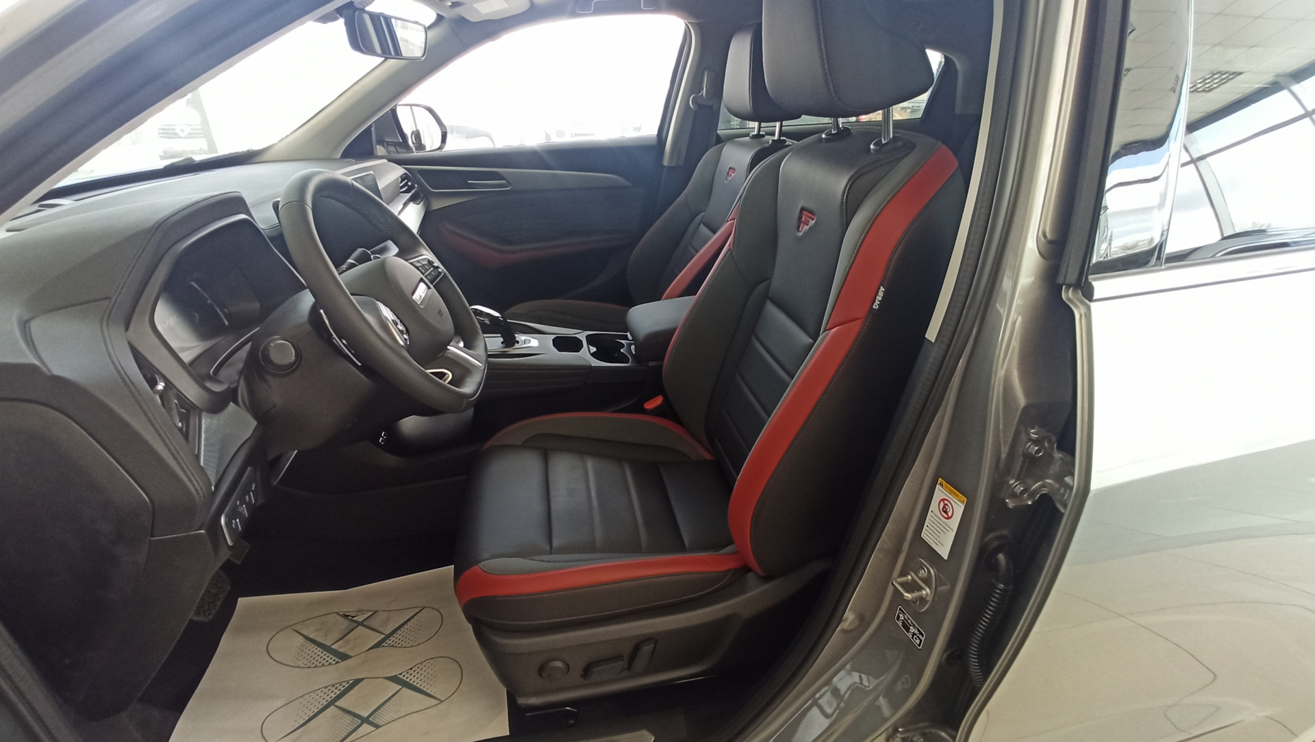 Поясничный упор в рестайлинговом Хавал Ф7 — Haval F7 (1G), 2 л, 2021 ...
