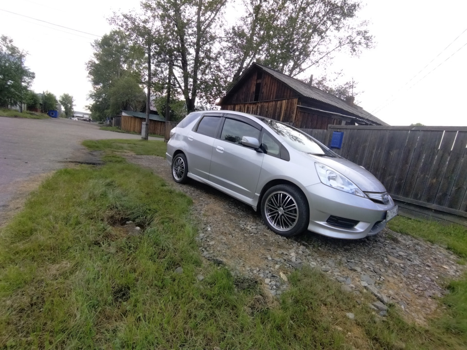 Проставки для увеличения клиренса. — Honda Fit Shuttle (1G), 1,3 л ...