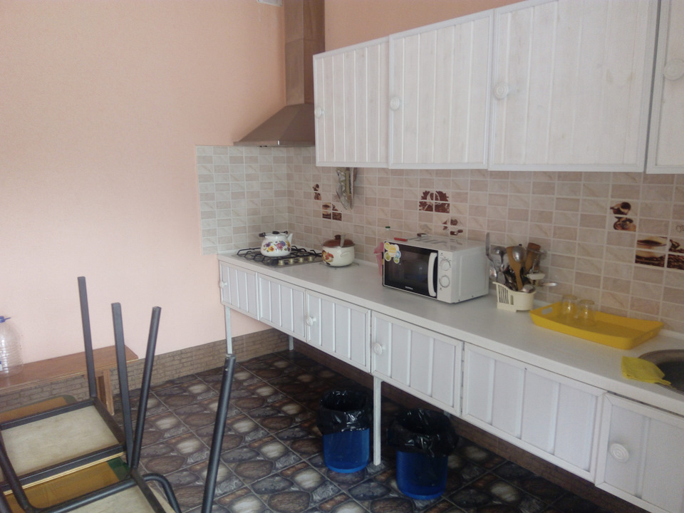 Есть летняя кухня — KIA Rio (4G)