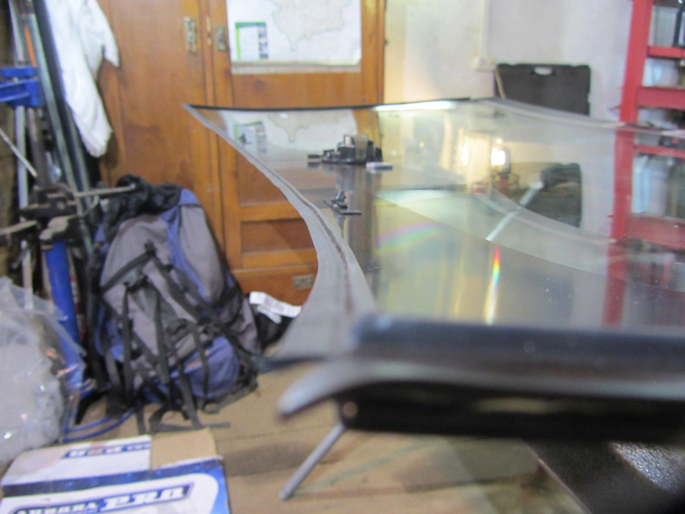 Новые наклеенные молдинги — Mitsubishi Outlander (3G)